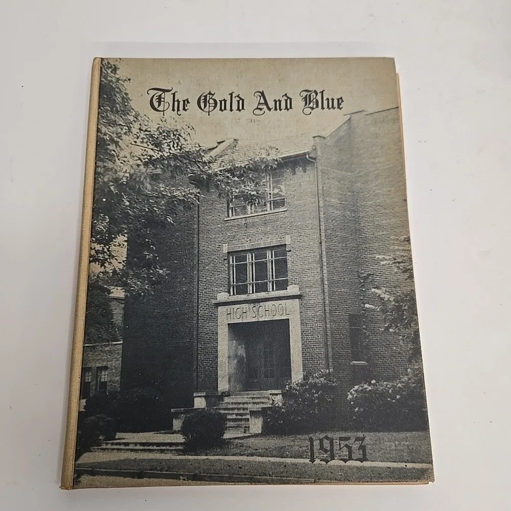1953 MITCHELL, INDIANA HIGH‎ SCHOOL YEAR BOOK GOLD AND BLUE